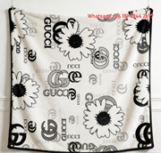 Gucci Daisy GG Monogram Flannel Blanket  Black & White Wall Decor throw blankets IMG_2602